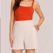 SHORT COS FRENTE E/PREGAS